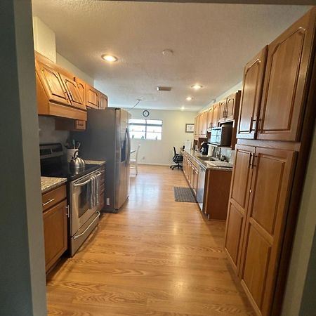 Delightful 3 Bdrm Home, Mins To Clearwater Beach Kültér fotó
