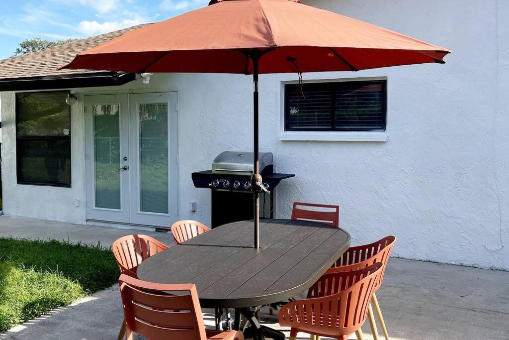 Delightful 3 Bdrm Home, Mins To Clearwater Beach Kültér fotó